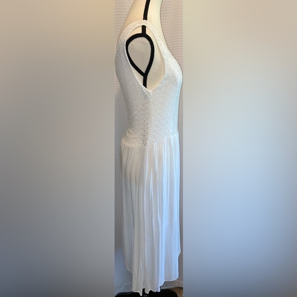 Women’s Italian white sleeveless lace&crochet top + flowy bottom dress Sz Large - Picture 6 of 13